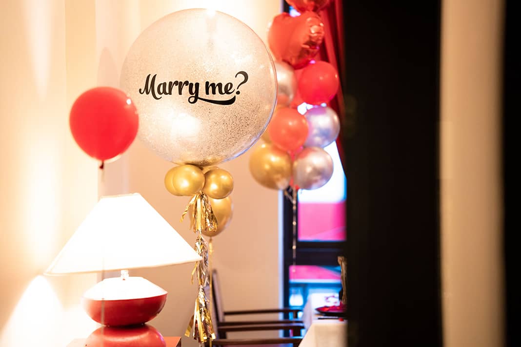 Organize your marriage proposal in District 1 Saigon
