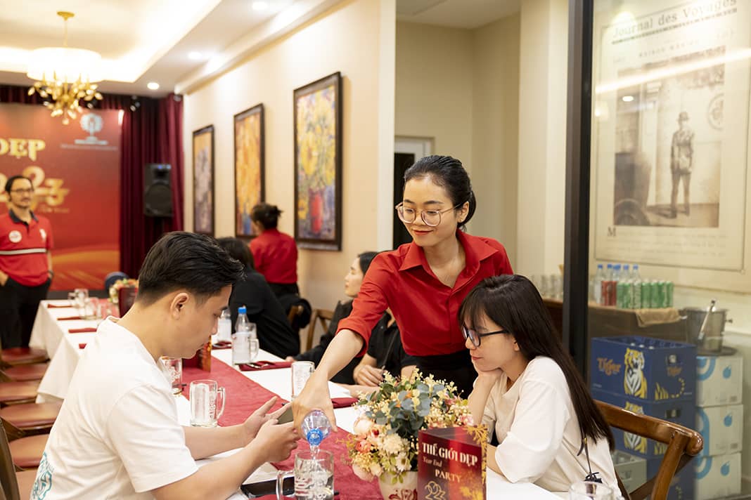 Cozy New Year's party dining restaurant in District 1, Ho Chi Minh City