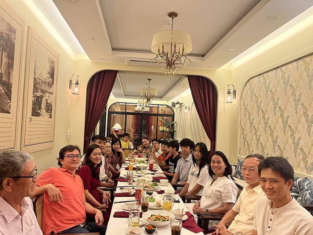 Restaurants near The Tan Dinh Pink Church, District 1, Ho Chi Minh City