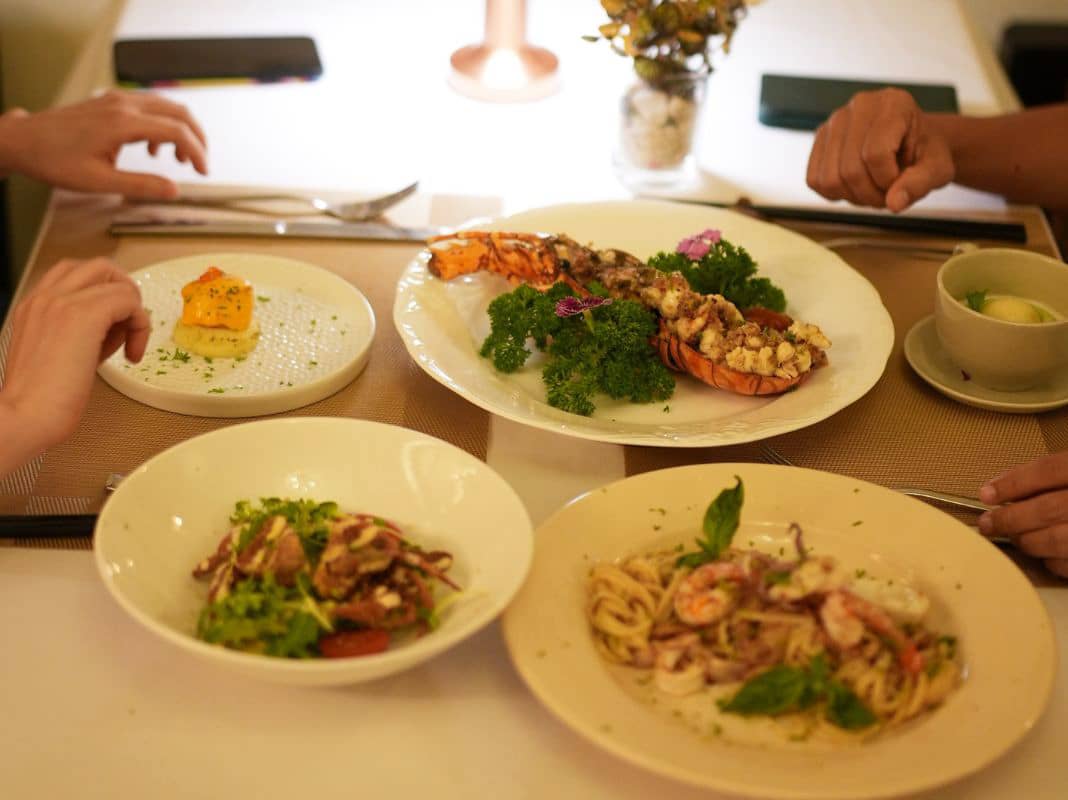 Must-try dishes at Maison Mận-Đỏ Restaurant
